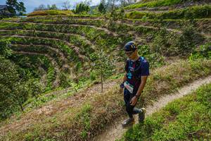 BIB: 3089
                            <button type="button" onclick="openModal(21854690)" class="btn btn-primary btn-sm float-right btn-popup" data-toggle="modal" data-target=".modal-high-quality">
                        <i class="fas fa-shopping-cart"></i> Add to Cart
                    </button>
                                            <button type="button" onclick="isThisMe(21854690, true)" class="btn btn-success btn-sm float-right btn-popup btn-isme hidden" data-toggle="tooltip" data-placement="bottom" title="นี่คือรูปของคุณใช่ไหม คลิกที่นี่เพื่อเอาเข้าอัลบั้ม">
                        <i class="fas fa-plus"></i> Add to album
                    </button>
                    <button type="button" onclick="isThisMe(21854690, false)" class="btn btn-warning btn-sm float-right btn-popup btn-isnotme hidden">
                        <i class="fas fa-ban"></i> Remove from album
                    </button>